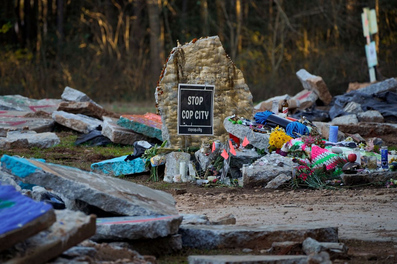 A makeshift memorial for Terán.